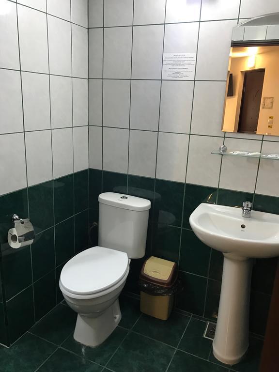 Casa Gorjeneasca Hotell Târgu Jiu Eksteriør bilde